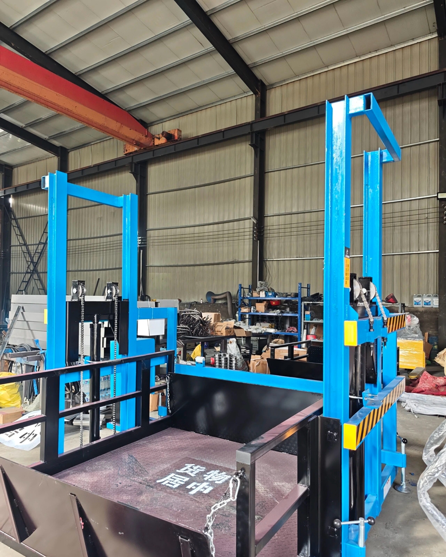 Mobile Be- und Entladehebebühne für Container, kleiner elektrohydraulischer Be- und Entlade-Artefaktlift zum Be- und Entladen von Fracht
