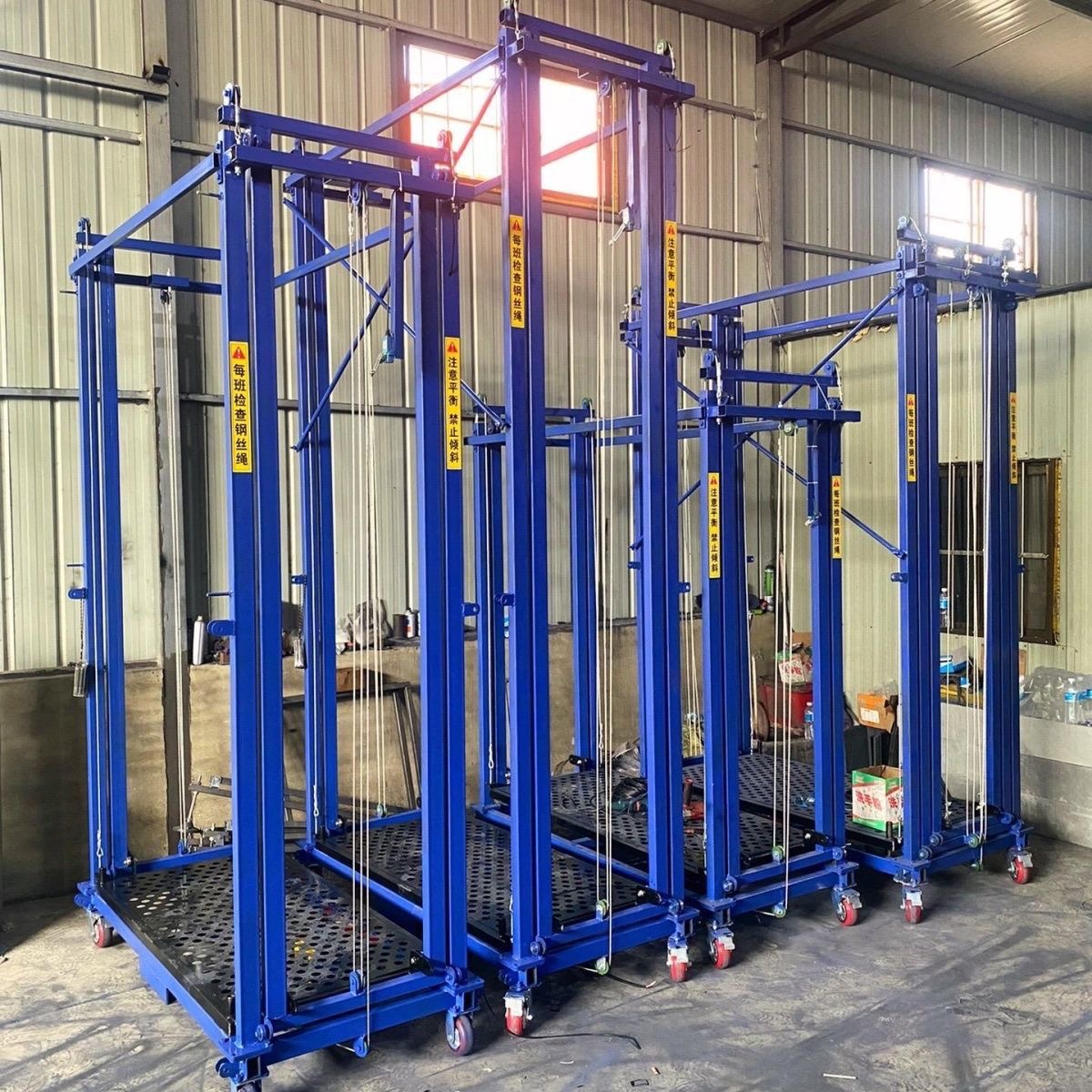 Elektrischer Gerüstlift, mobile Hebebühne, automatische Fernbedienung, Klapphebebühne, Innen- und Außendekoration